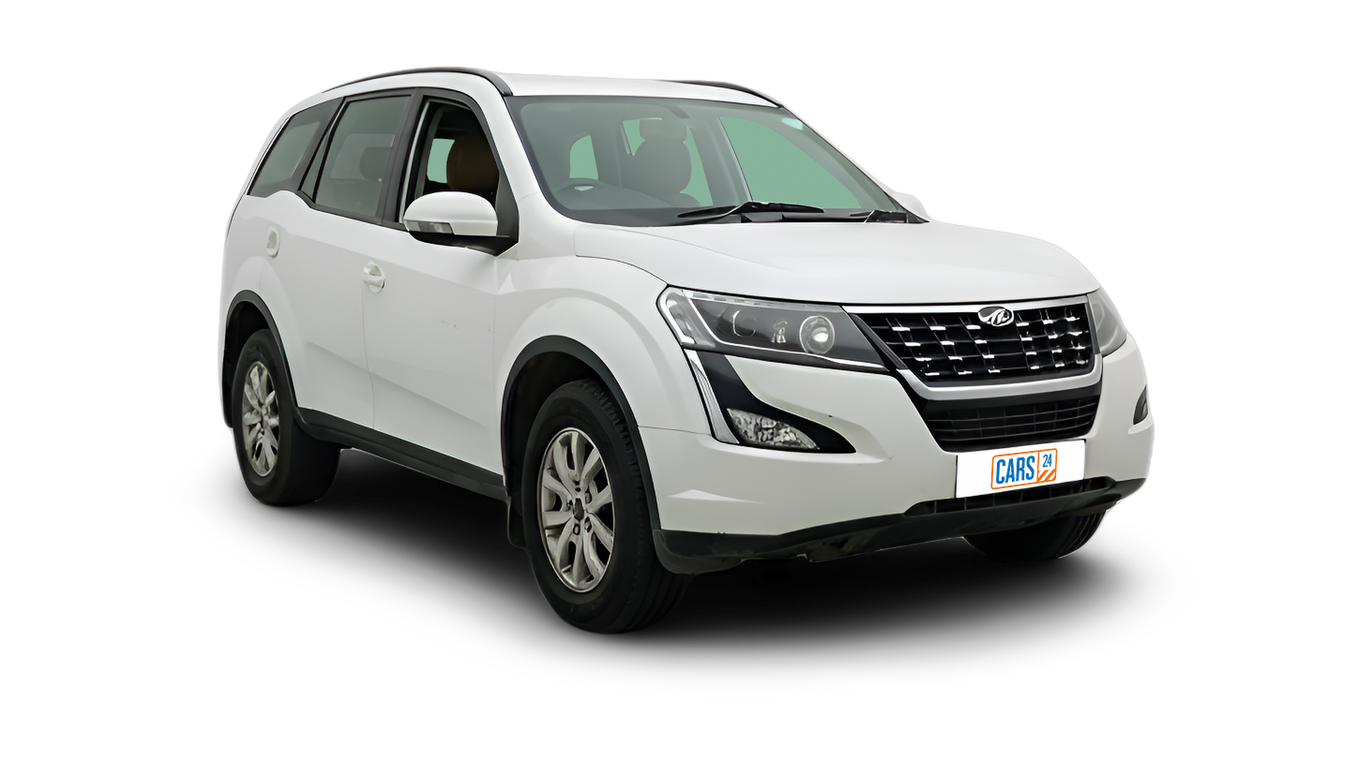 Mahindra XUV500-img